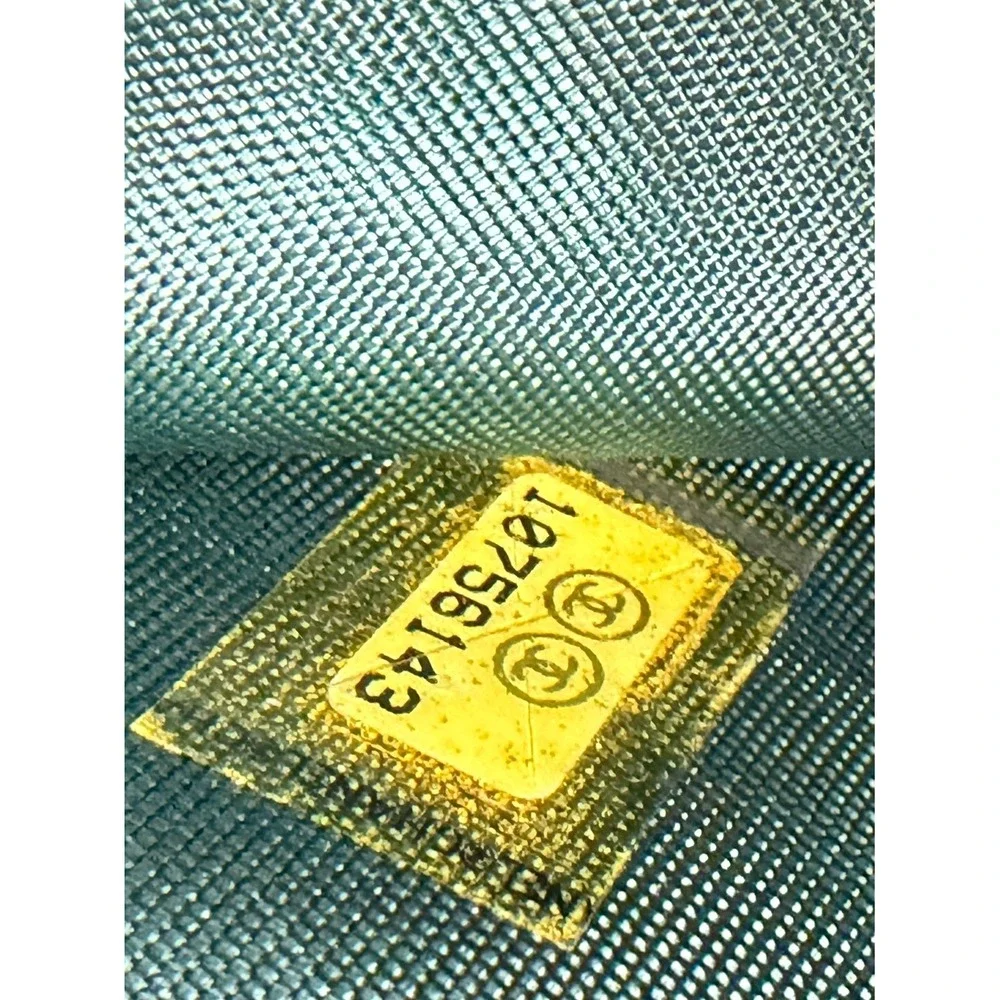 CHANEL rare 2005